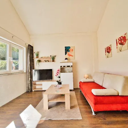 Chantal Apartament