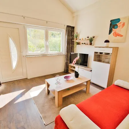 Apartament Chantal